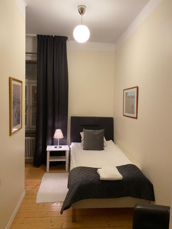 Hotell Goeta Orebro Bagian luar foto